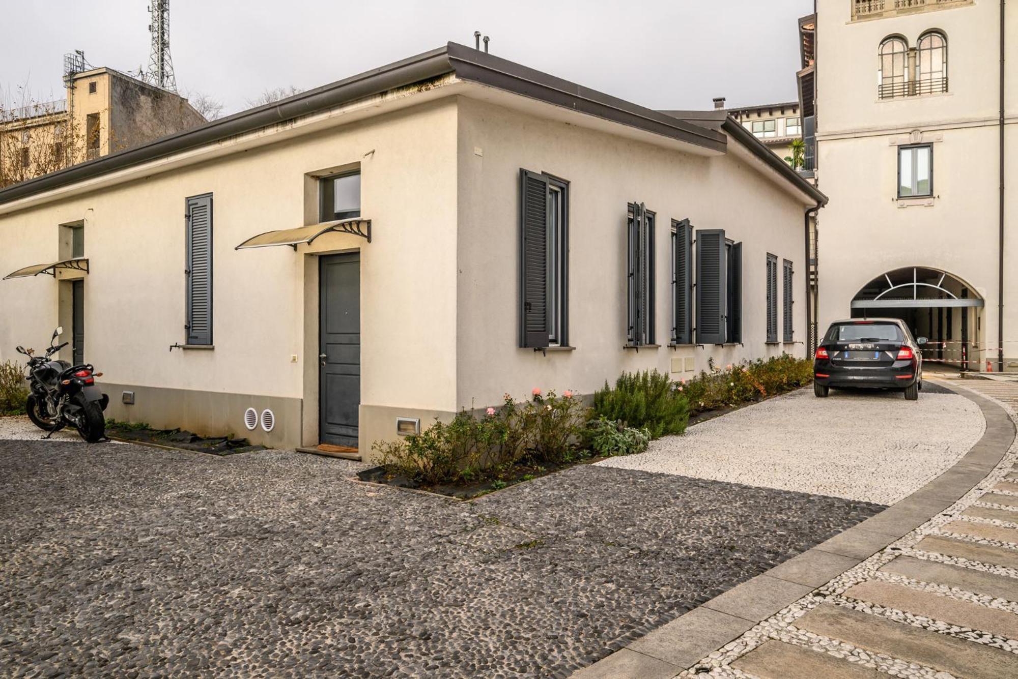 Apartamento Stazione Di Lambrate-Il Mulino Storico A 10 Stelle Milán Exterior foto
